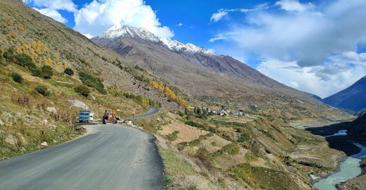 Manali to Jispa via Atal Tunnel: Route, Stops & Travel Guide