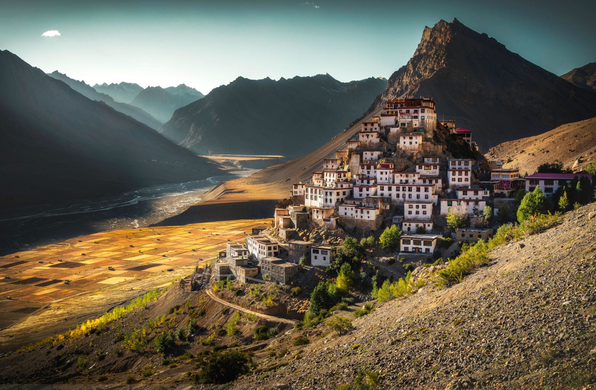Spiti Valley in Himachal Pradesh: Complete Travel Guide for First-Time Visitors