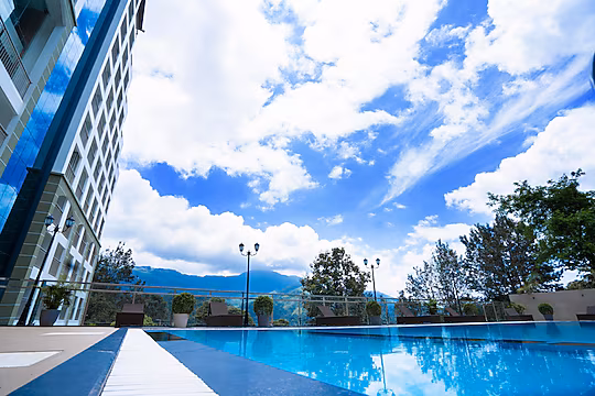 Golden Munnar Palace By Hawk Hospitality Image 3