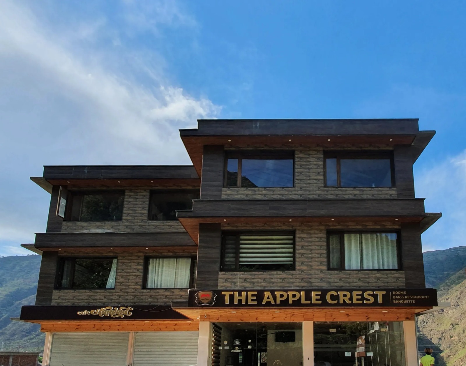 Hotel Apple Crest Image 1