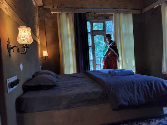 Deluxe Rooms