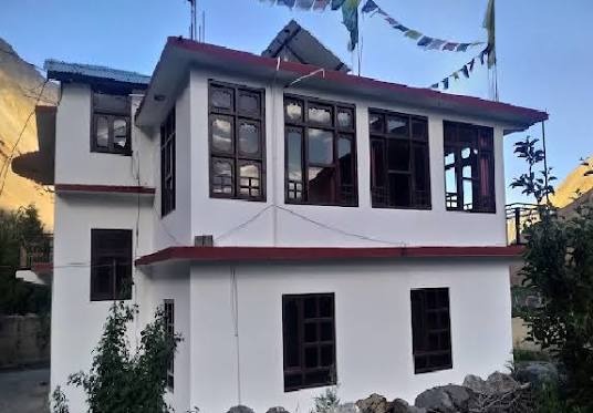  Nima regency home stay tabo 		 Image 1
