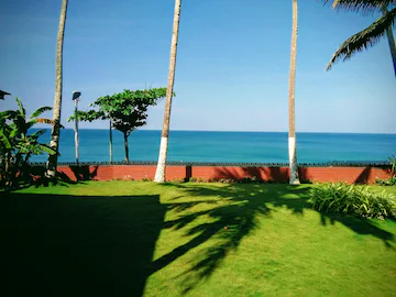 Clafouti Beach Resort Image 4