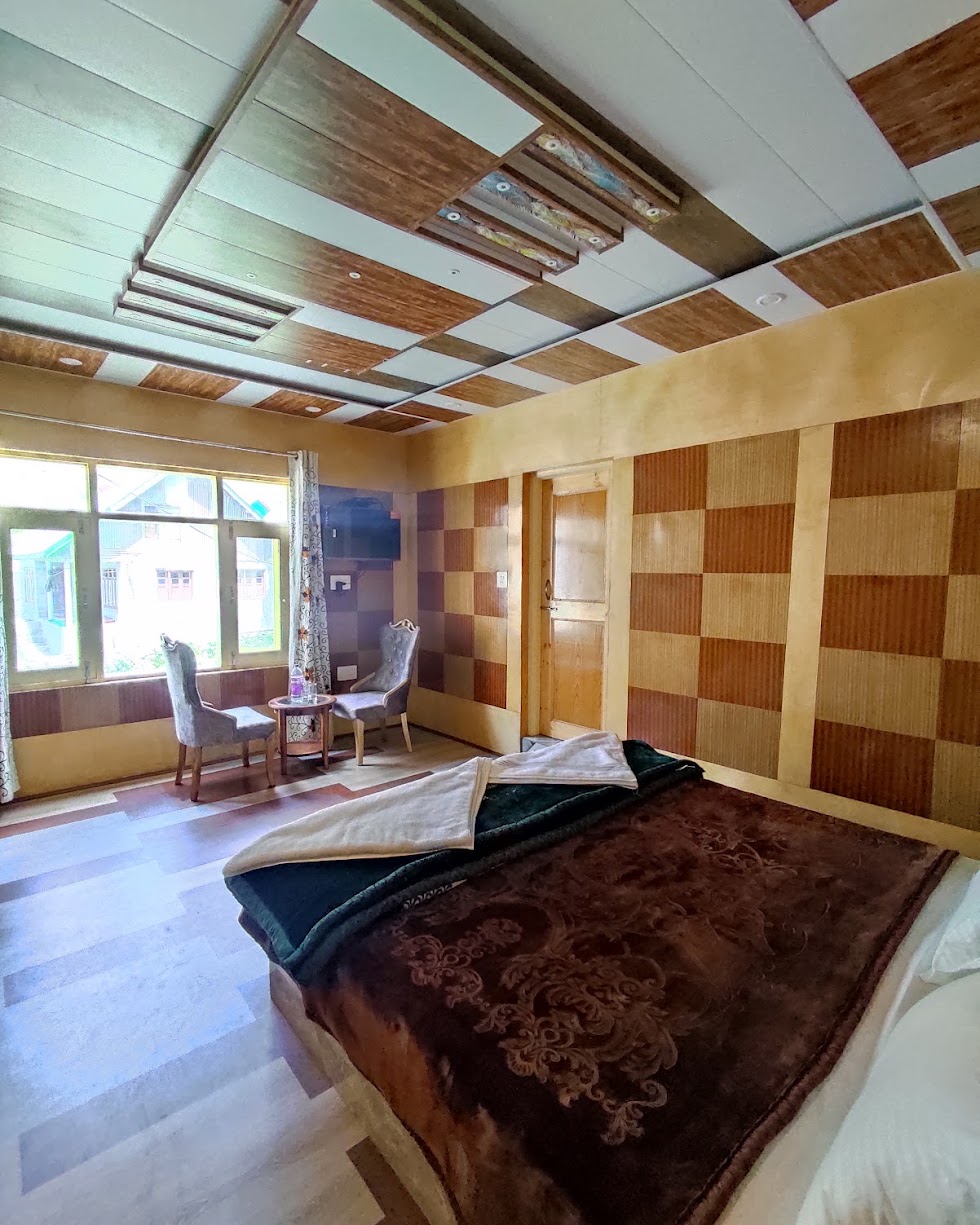 Super Deluxe Room