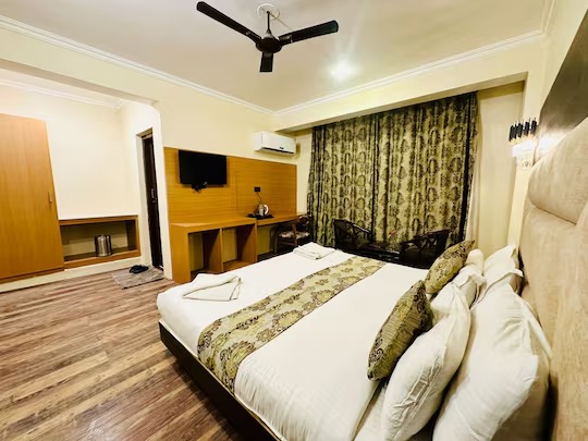 Hotel Sideeq Palace