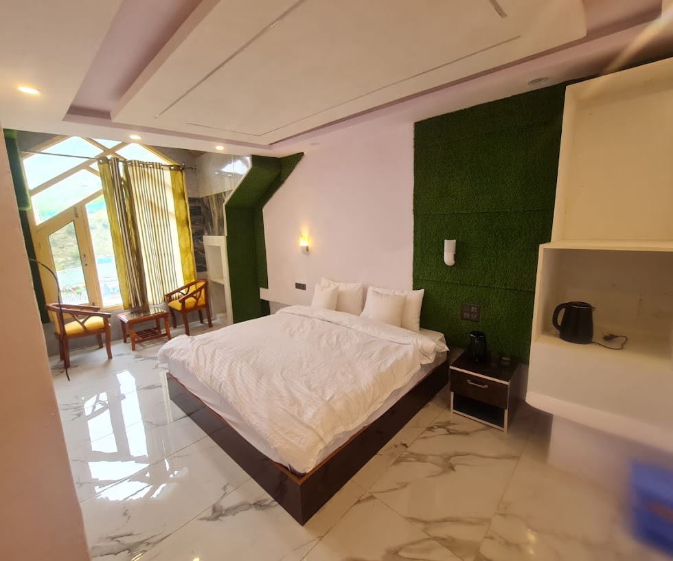 Premium Room