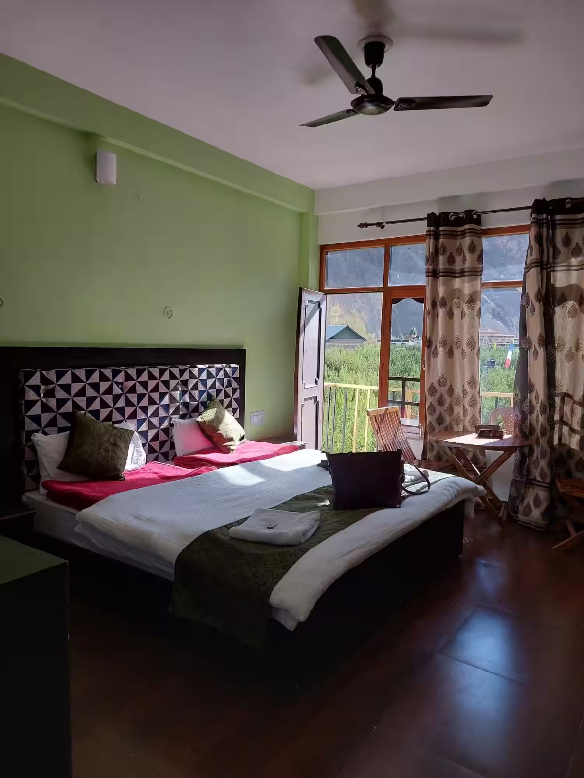Deluxe Rooms