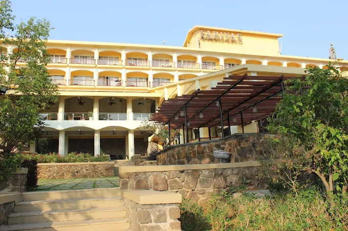 Fariyas Resort Image 3