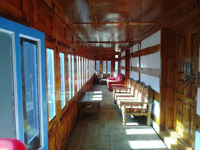 Raj Guest House