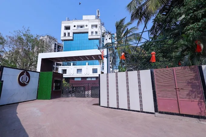 Quaint Suites Hotel & Banquet  Image 4