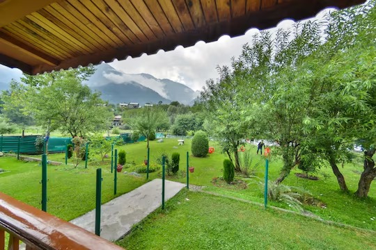 Hotel Baisaran Pahalgam