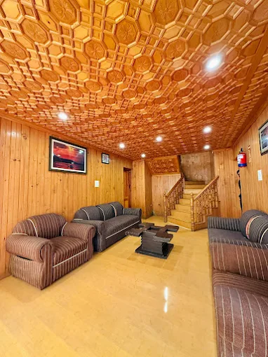 THE PINUS RESORT Image 2