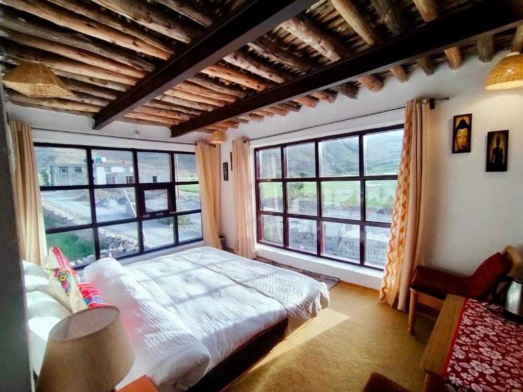 luxury room