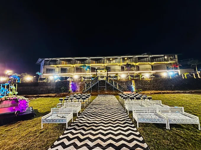 Mountain Breeze Resort Image 1