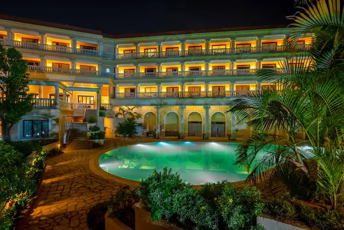 The Lagoona Resort Image 2