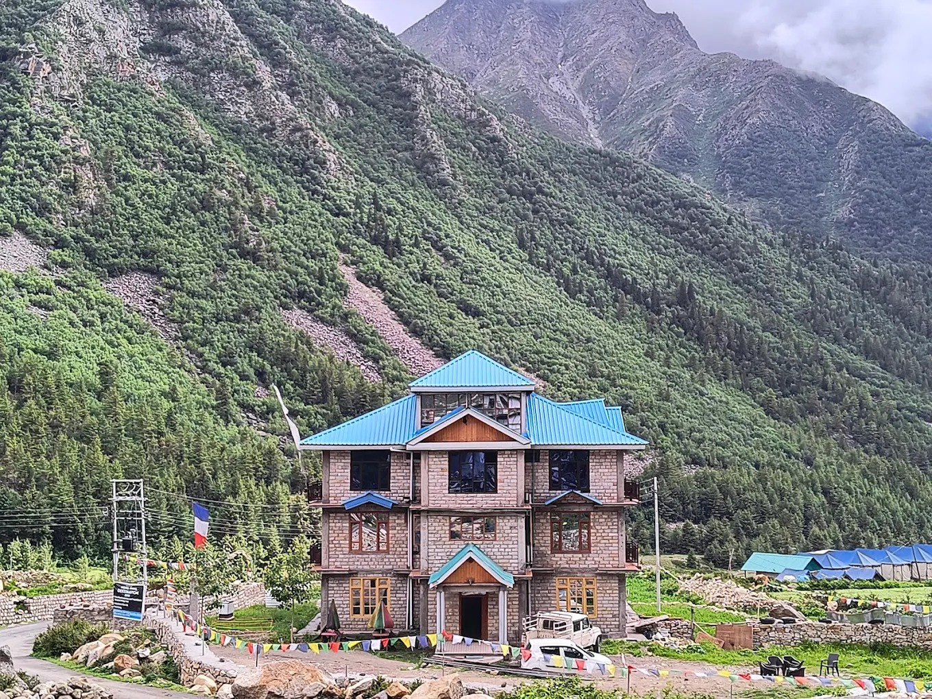 The Final Destination Resort, Sangla Image 2