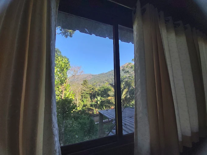 Mesmerizing Stay Image 2