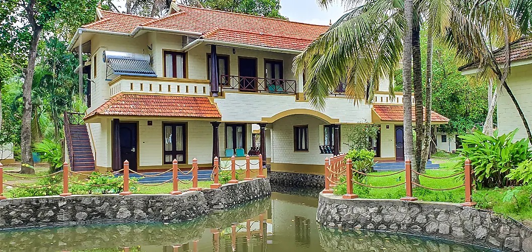 Vembanad Club Select Room (Facing Stream)