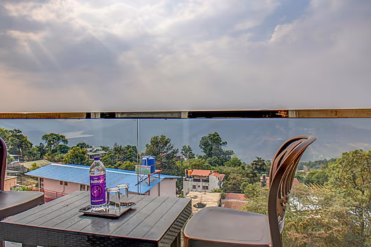 Hotel Holiday Plus Mahabaleshwar Image 4