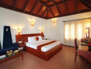 Presidential Suite with Private Pool