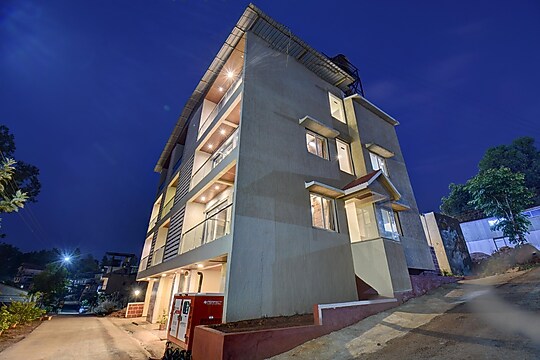 Hotel Holiday Plus Mahabaleshwar Image 2