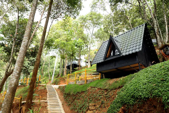 Garden Of Edens Thottam Cottages Image 1