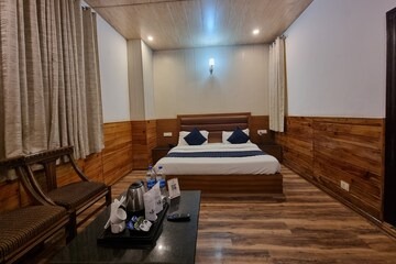 Hotel Divyansh By VRB Hotels Dharamshala