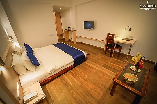 The Euphoria Grand : Hotel Near ISBT Shimla