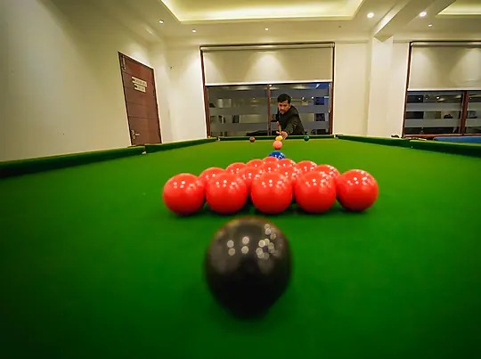 The Euphoria Grand : Hotel Near ISBT Shimla