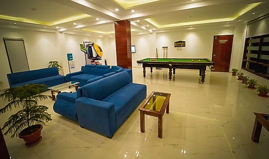 The Euphoria Grand : Hotel Near ISBT Shimla