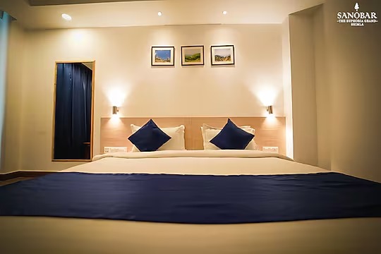 The Euphoria Grand : Hotel Near ISBT Shimla