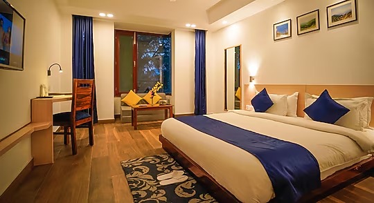 The Euphoria Grand : Hotel Near ISBT Shimla