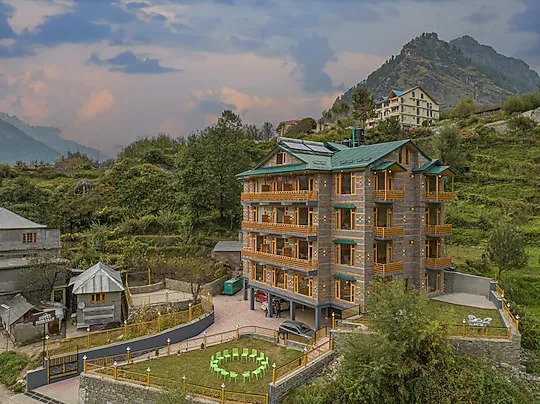 Hotel Indrasan Manali Image 2