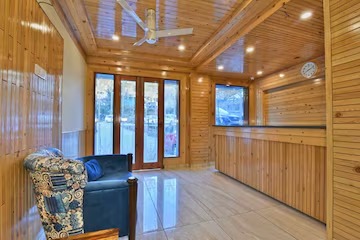 Hotel Sky Bhagsu Image 2