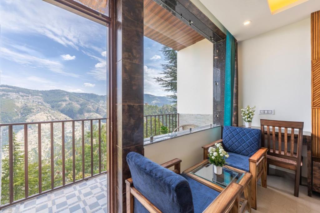 Manaw Valley Resort