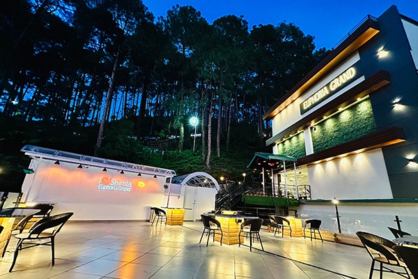 The Euphoria Grand : Hotel Near ISBT Shimla