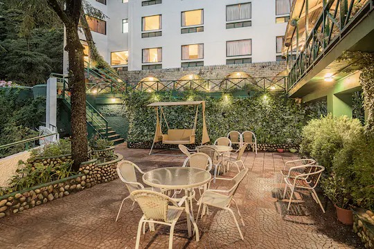 Honeymoon Inn