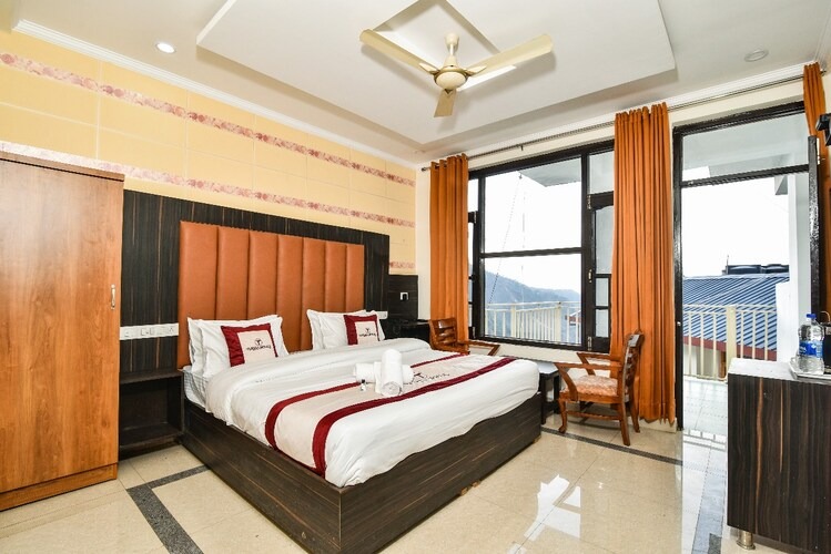 Hotel Raja's Palace By Terraa Hotels Image 3