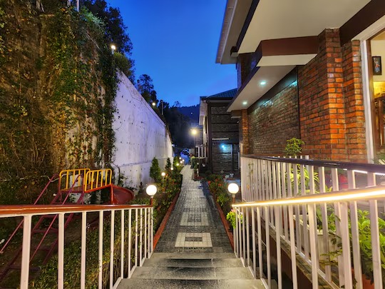 Kamna hill resorts Image 3