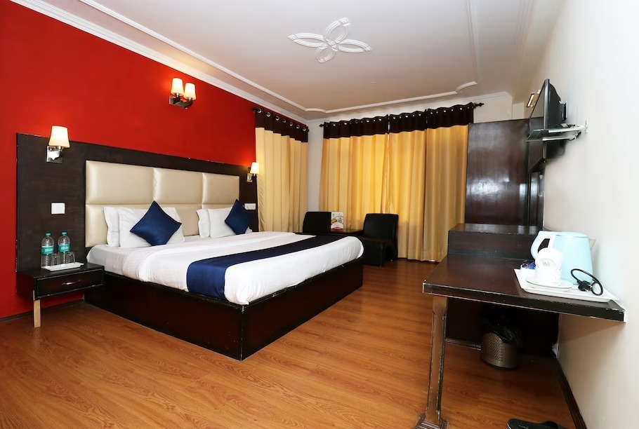 Hotel Six Season