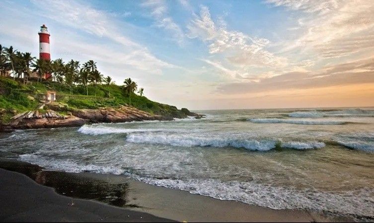 Kochi and Kovalam Beach Tour Package 4 Nights/ 5 Days