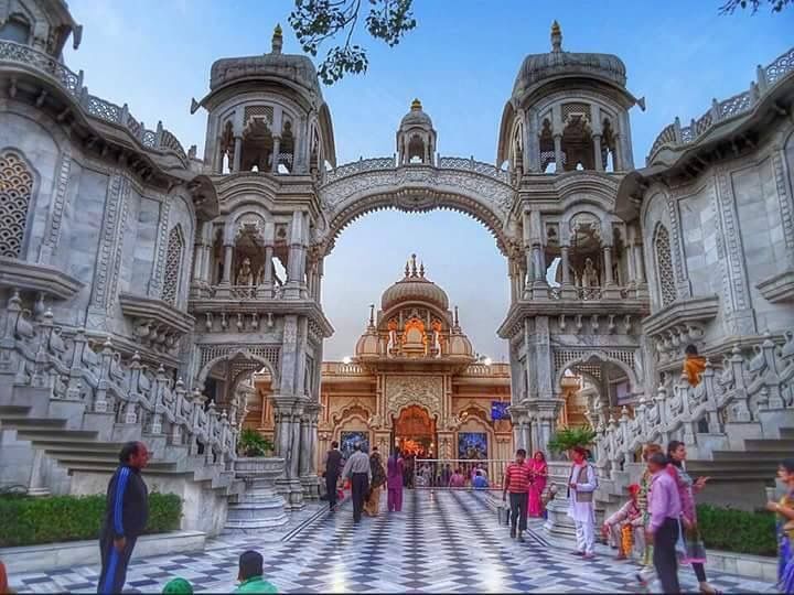 Vrindavan, Mathura & Govardhan Tour Package 5 Nights/ 6 Days 