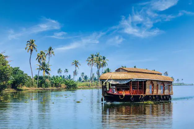 Kerala Tour Package from Pune 4 Nights/ 5 Days
