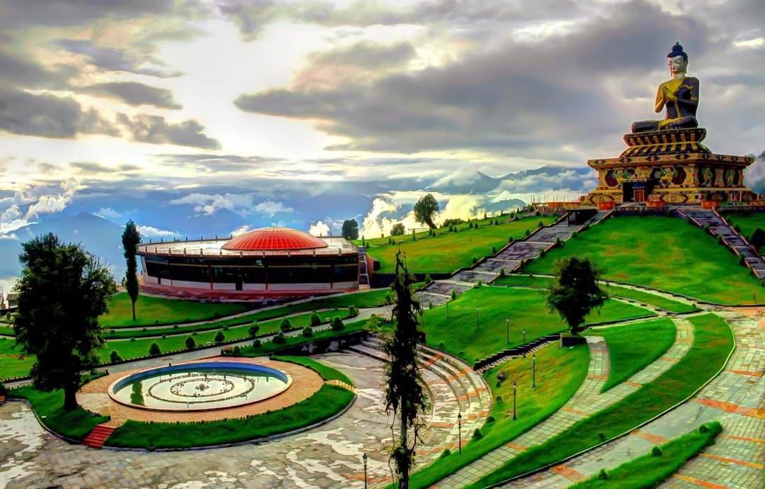 Ravangla Buddha Park & Temi Tea Garden Tour Package 2Nights/ 3Days
