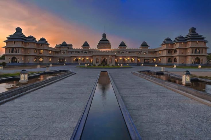 Hampi Tour Package from Mumbai 3 Nights/ 4 Days