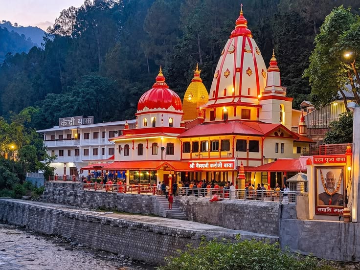 Kainchi Dham Tour Package – Neem Karoli Baba Darshan