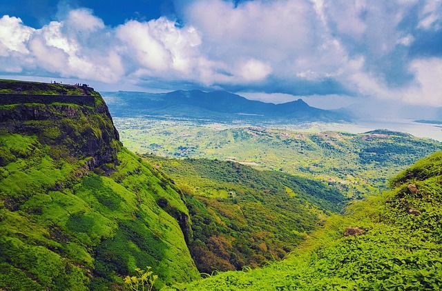 Lonavala Tour Package for Couple 2 Nights/ 3 Days 