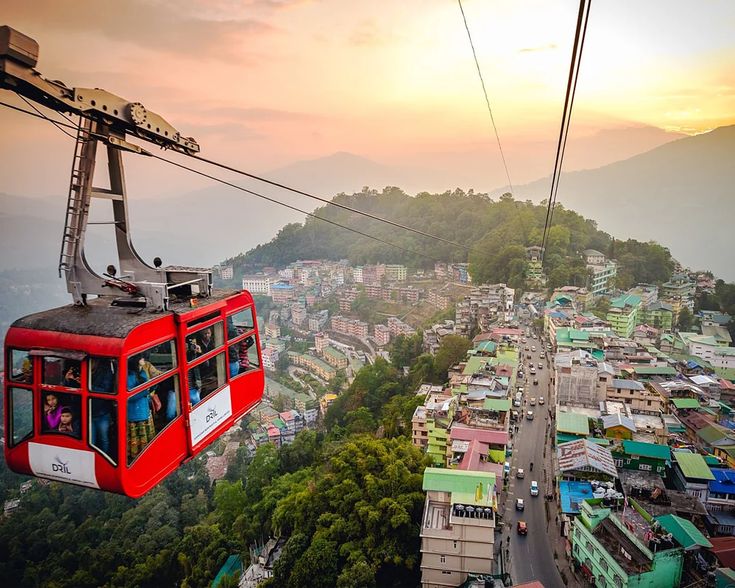 Gangtok, Nathula Pass & Tsomgo Lake Tour Package 5 Nights/ 6 Days 