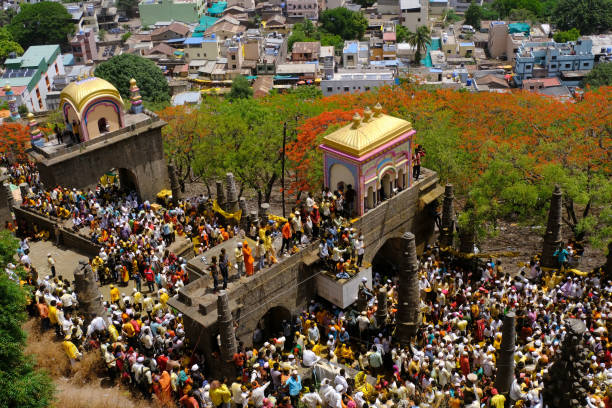 Shirdi, Nashik & Trimbakeshwar Tour Package 5 Nights/ 6 Days