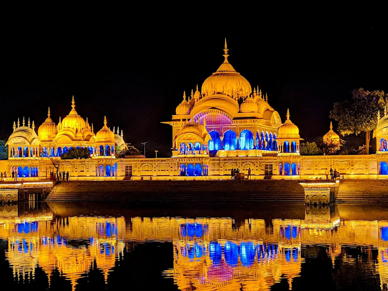 Vrindavan & Govardhan Tour Package 3 Nights/ 4 Days 